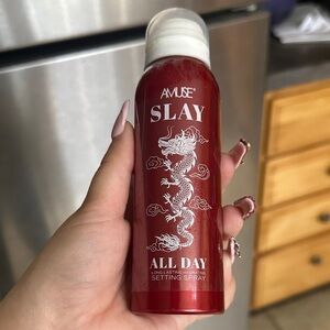 Amuse Slay All Day Red Setting Spray